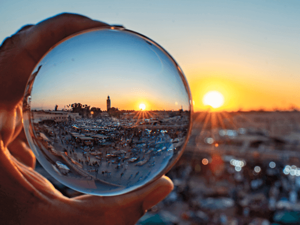 The fascinating Djemaa el-Fna in Marrakech