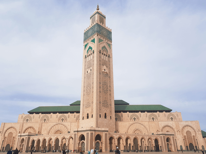 La monumental mezquita Hassan II en Casablanca